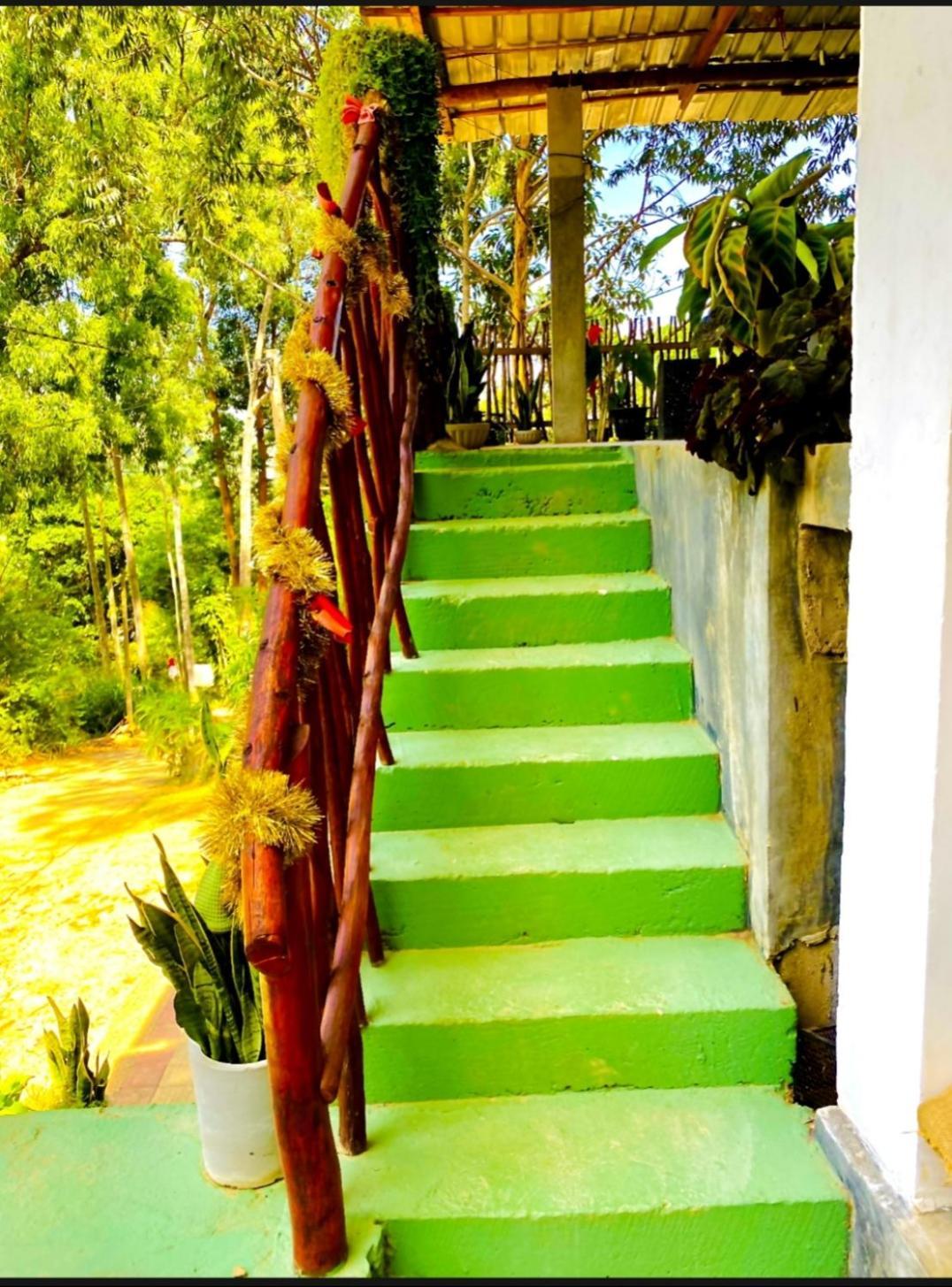 Hotel Blissful Haven Ella Exterior foto